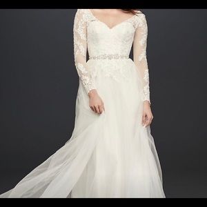 Wedding gown